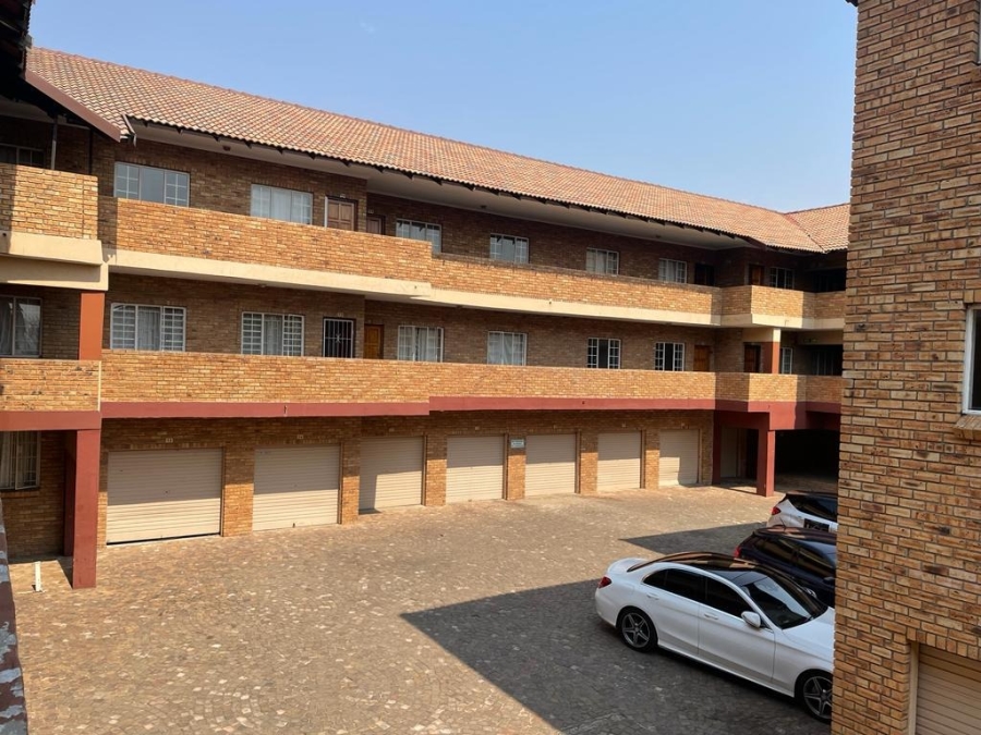 3 Bedroom Property for Sale in Rustenburg Central North West